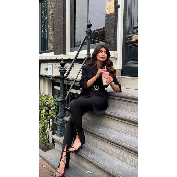 Women's Black Leather Belts for Jeans Dresses With Fashion Gold Buckle - Picture 3 of 4